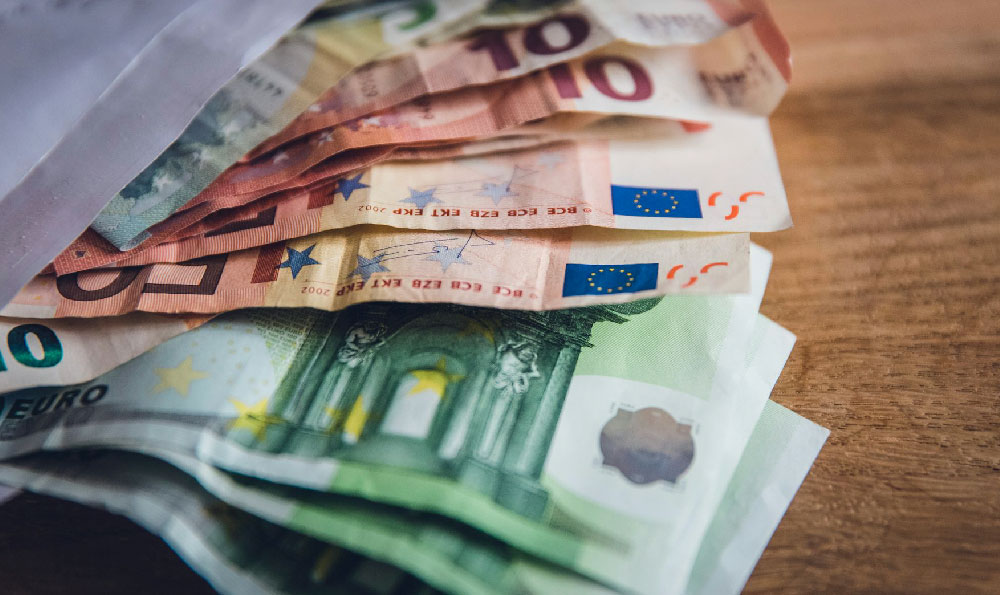 How Nonprofits Generate Income Through Funding Sources and Revenue Models