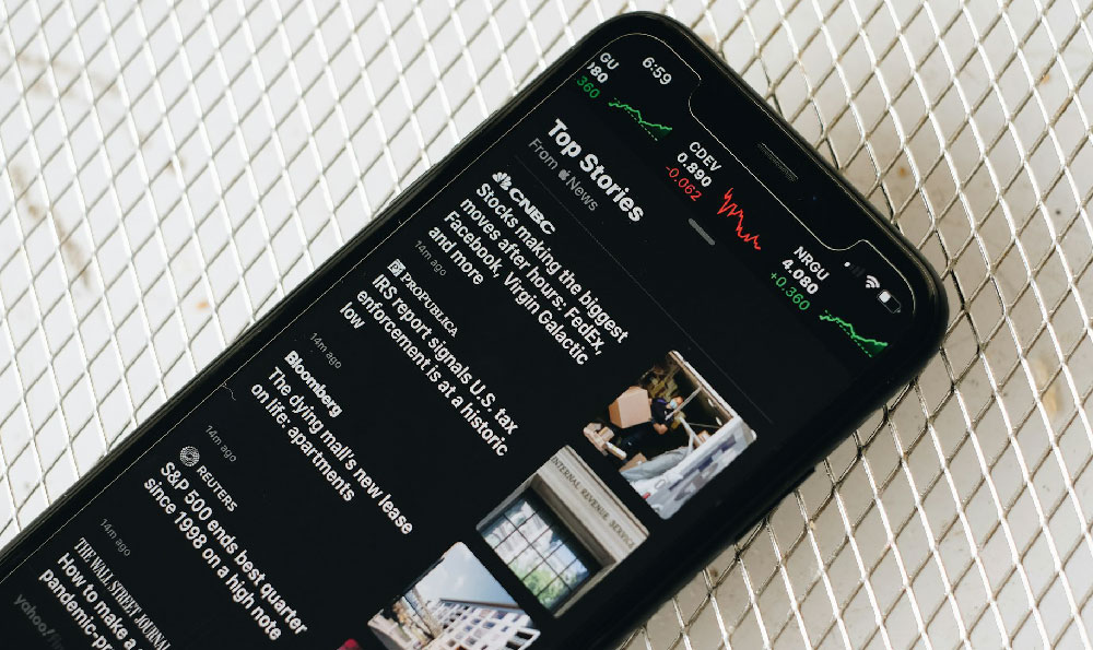 Is Apple a Wise Investment? Should I Invest in Apple Stock Now?