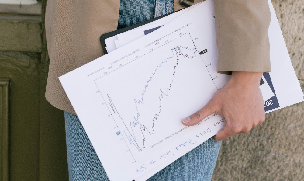 Do real estate brokers earn well? How much money do they make?