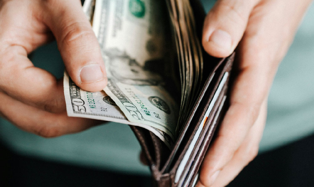 

How to Earn Money on OnlyFans: Top Strategies for Content Creators