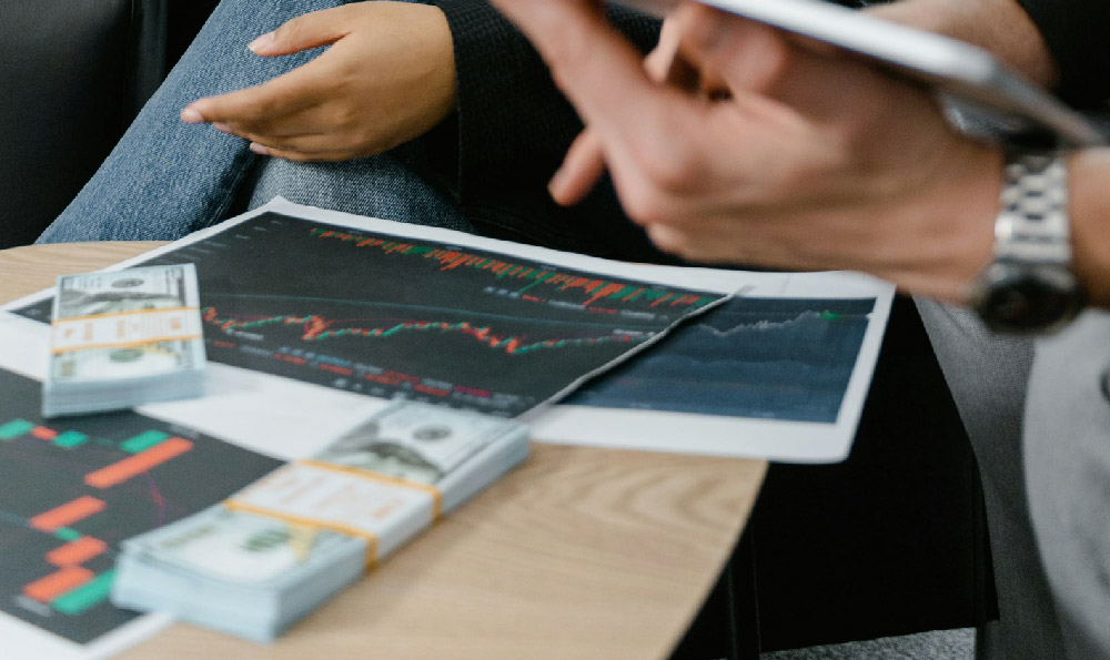 Is Opening an Investment Company Right for You? What Steps Should You Take?