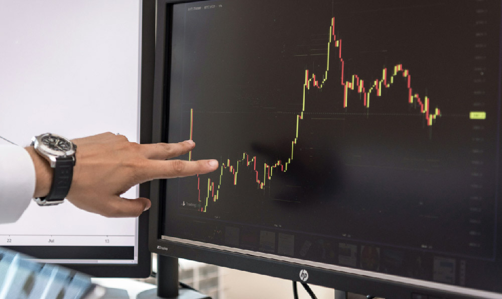 How Does Affiliate Marketing Work to Generate Income, and Is It Right for You?
