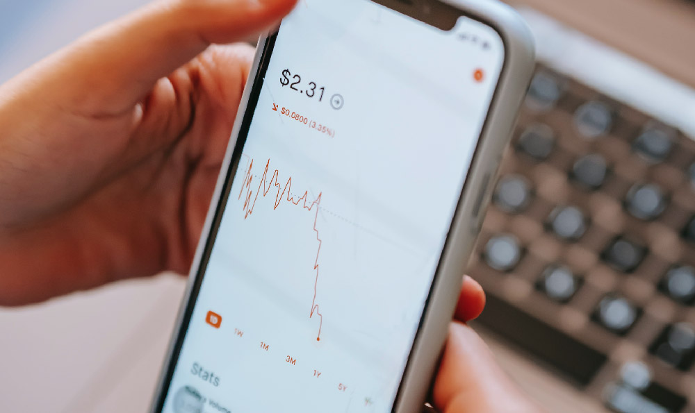 Podcast Monetization: What Strategies Work, and How Can You Start?
